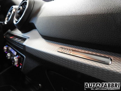 Audi Q2 Q2 1.0 TFSI Business (13)