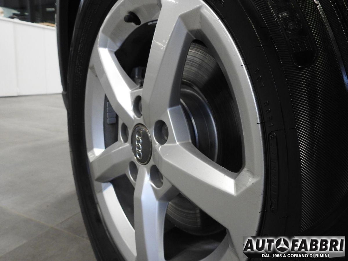 Audi Q2 Q2 1.0 TFSI Business (19)