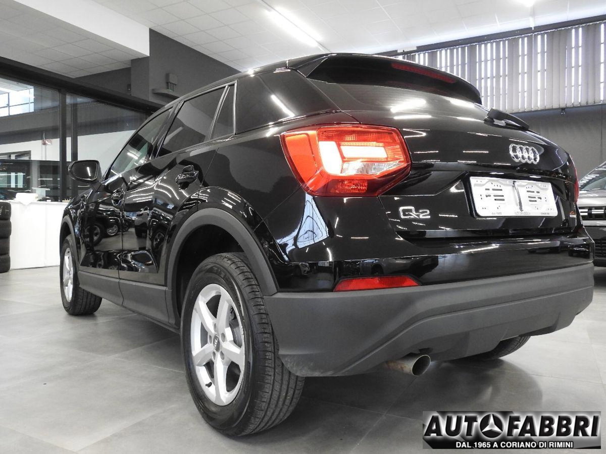 Audi Q2 Q2 1.0 TFSI Business (3)
