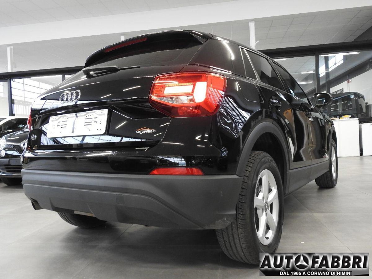 Audi Q2 Q2 1.0 TFSI Business (6)