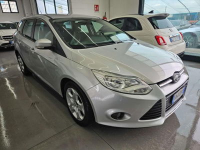 Ford Focus Station Wagon 2.0 TDCi 115 CV Powershift SW Individual usata
