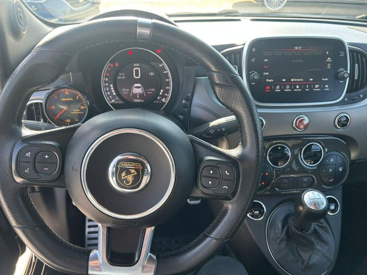 Abarth 595 595 1.4 Turbo T-Jet 160 CV Pista (10)