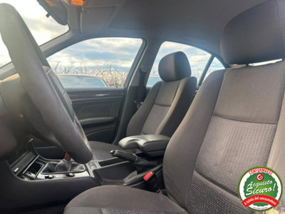 BMW Serie 3 318 2 porte (5)