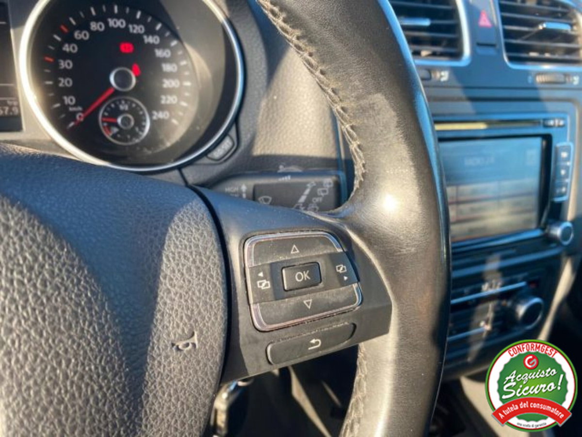 Volkswagen Golf 2.0 TDI 140CV DPF 5p. Highline (11)