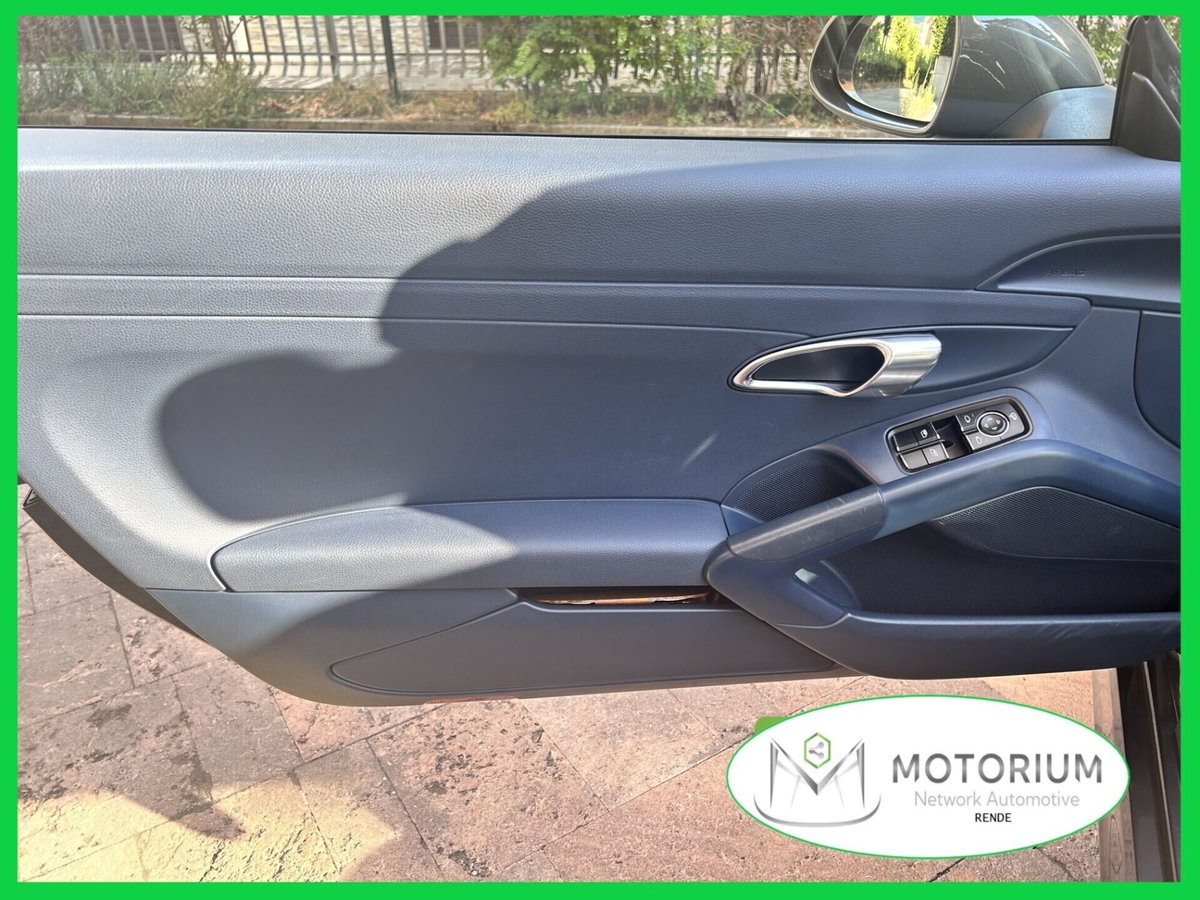 Porsche Boxster 2.7 (18)