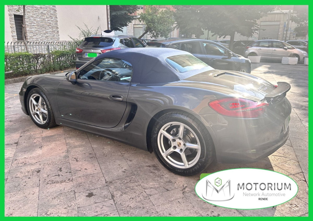 Porsche Boxster 2.7 (2)