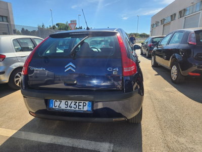 Citroen C4 1.6 HDi 110CV Elegance (9)