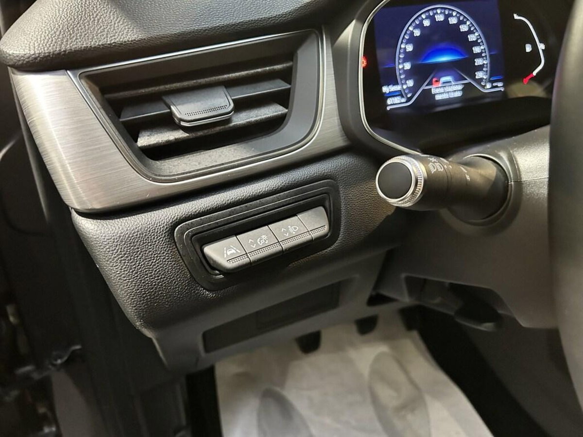 Renault Captur TCe 90 CV Intens (10)