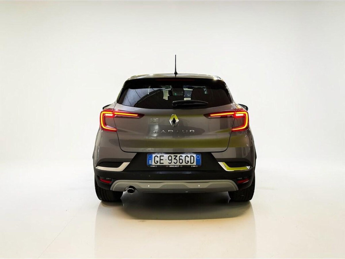 Renault Captur TCe 90 CV Intens (4)