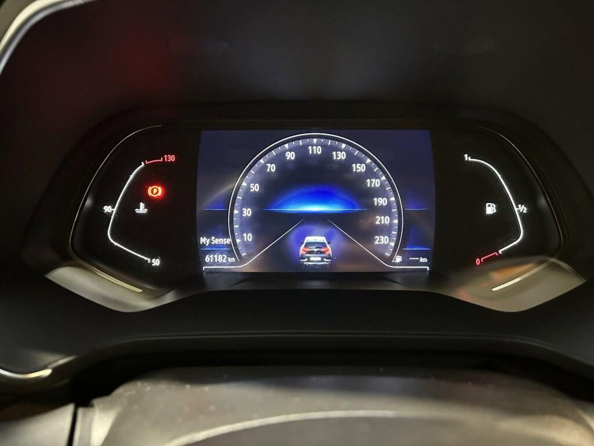 Renault Captur TCe 90 CV Intens (9)