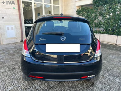 Lancia Ypsilon 1.0 FireFly 5 porte S&S Hybrid Ecochic A. Ferretti (13)