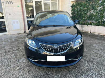 Lancia Ypsilon 1.0 FireFly 5 porte S&S Hybrid Ecochic A. Ferretti (8)