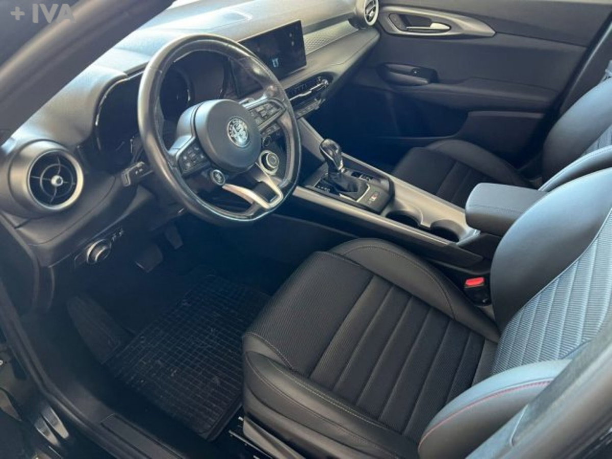 Alfa Romeo Tonale 1.6 Sprint 130cv tct6 (13)