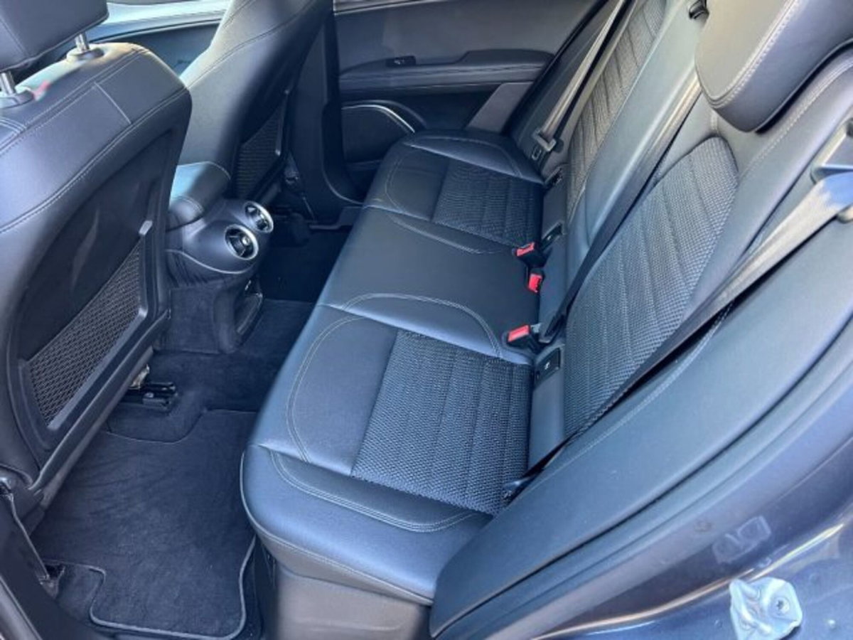 Alfa Romeo Stelvio Stelvio 2.2 Turbodiesel 210 CV AT8 Q4 Super (13)