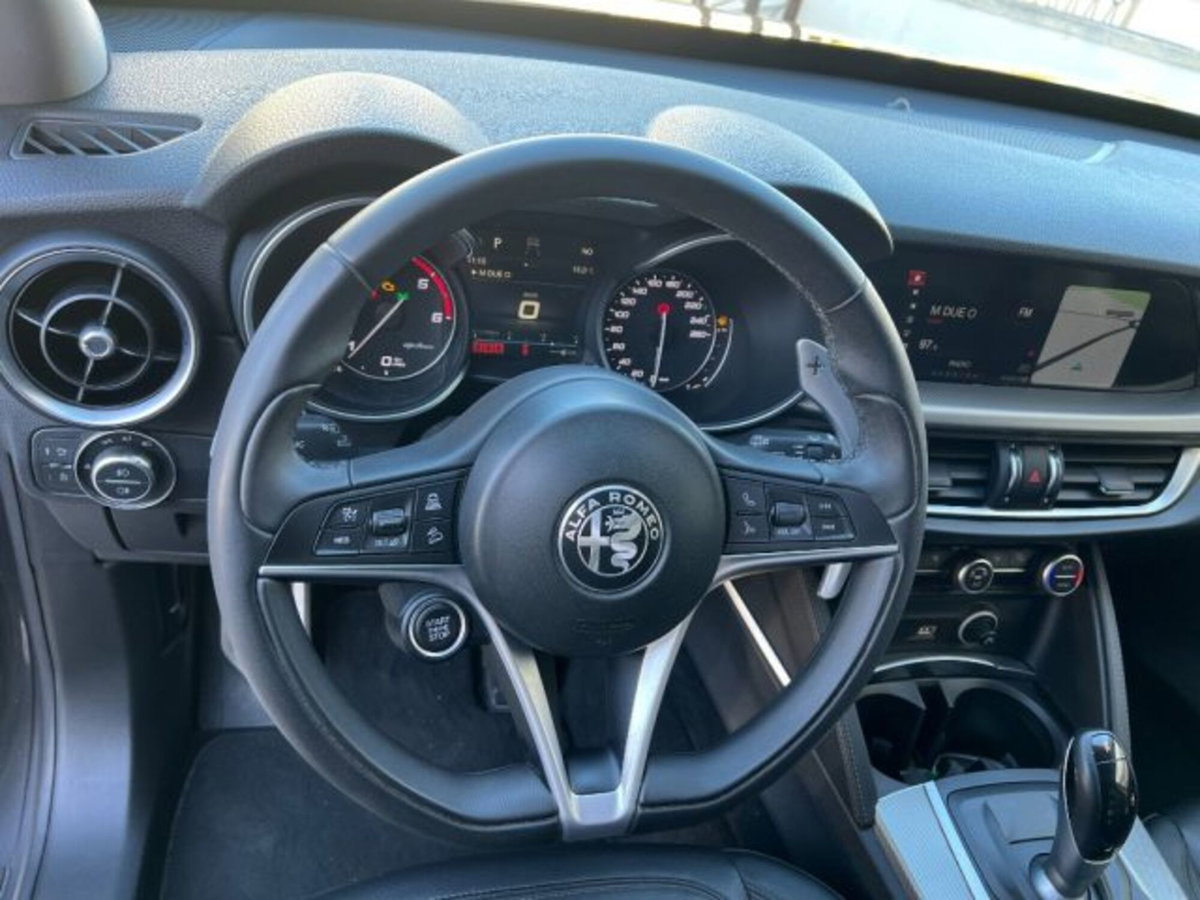 Alfa Romeo Stelvio Stelvio 2.2 Turbodiesel 210 CV AT8 Q4 Super (18)