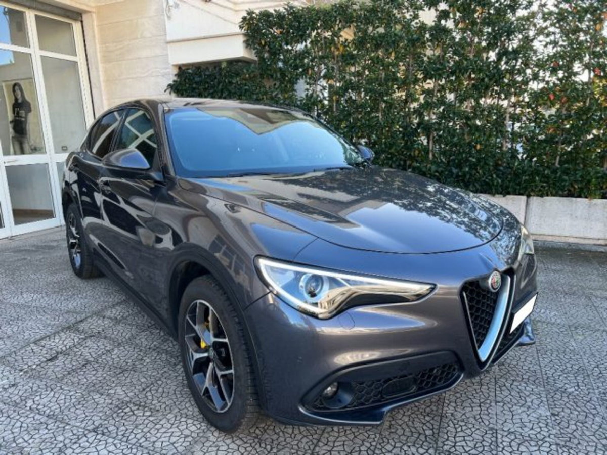 Alfa Romeo Stelvio Stelvio 2.2 Turbodiesel 210 CV AT8 Q4 Super (2)