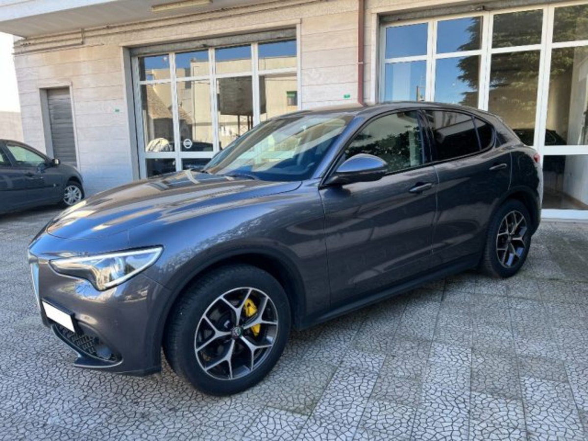 Alfa Romeo Stelvio Stelvio 2.2 Turbodiesel 210 CV AT8 Q4 Super (3)