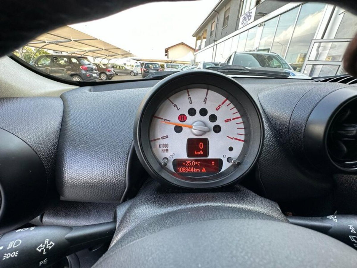 MINI Mini Countryman 1.6 Cooper D Business Countryman ALL4 (15)
