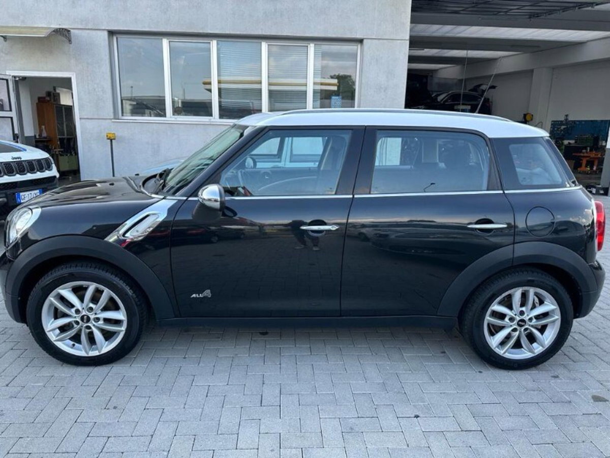 MINI Mini Countryman 1.6 Cooper D Business Countryman ALL4 (2)