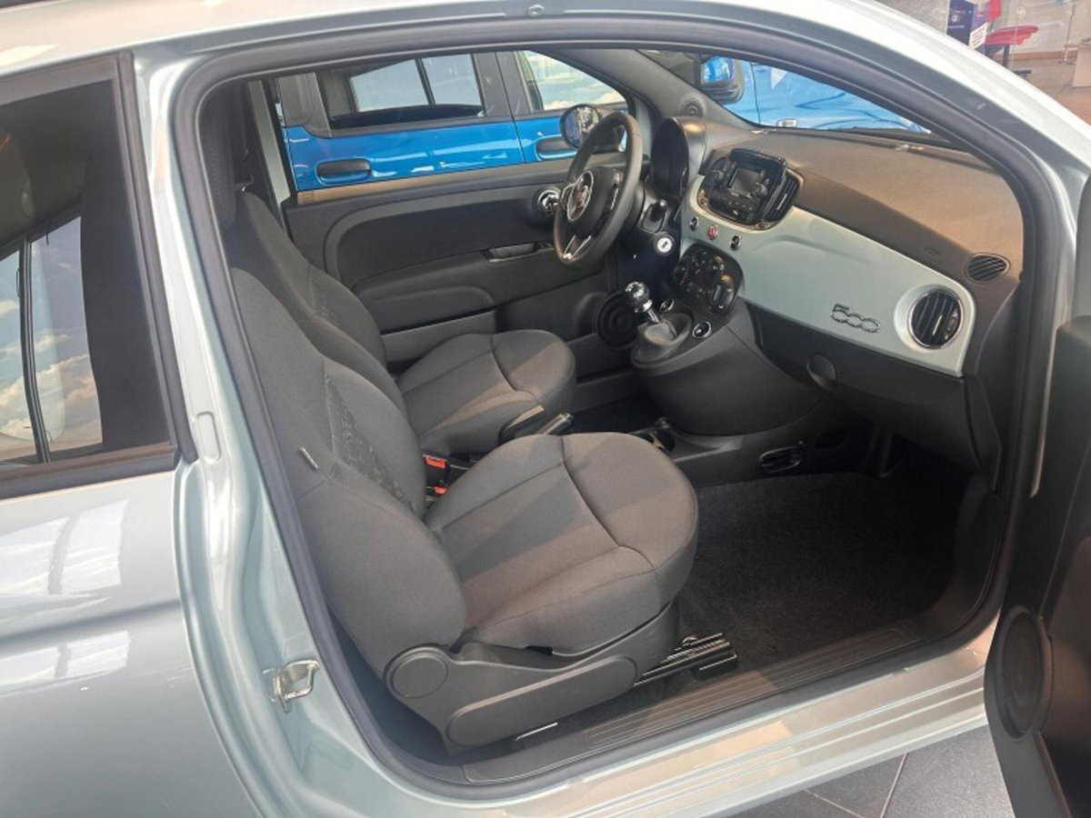 Fiat 500 1.0 Hybrid Red (17)