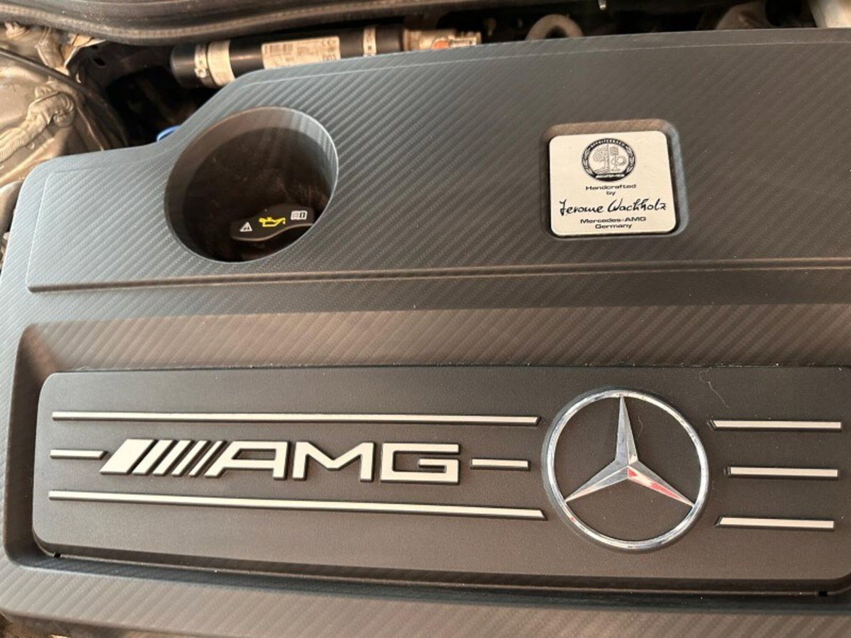 Mercedes-Benz Classe A 45 AMG 4Matic Automatic (9)
