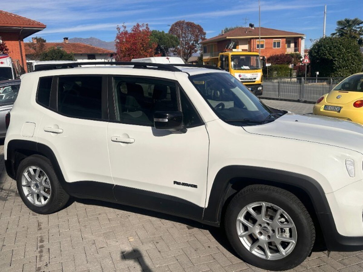 Jeep Renegade 1.5 Turbo T4 MHEV Limited (11)