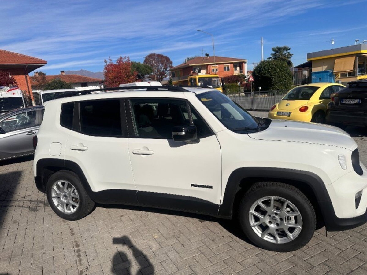 Jeep Renegade 1.5 Turbo T4 MHEV Limited (8)