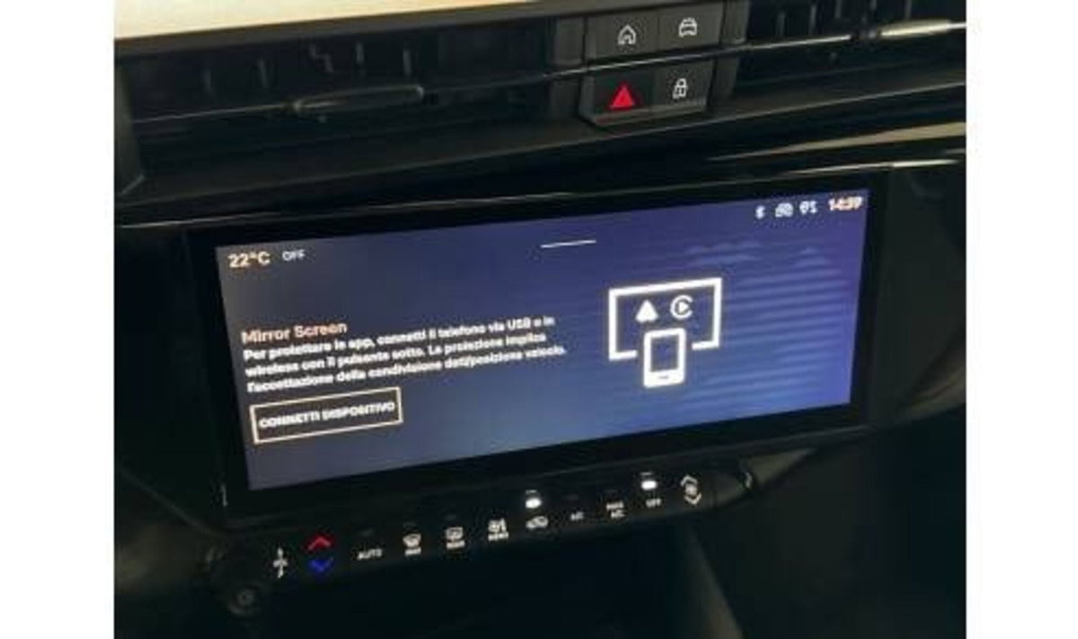 Alfa Romeo Junior 1.2 ibrida 145cv edct6 (13)