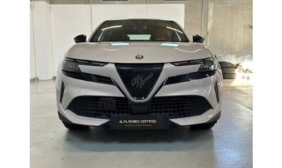 Alfa Romeo Junior 1.2 ibrida 145cv edct6 (4)