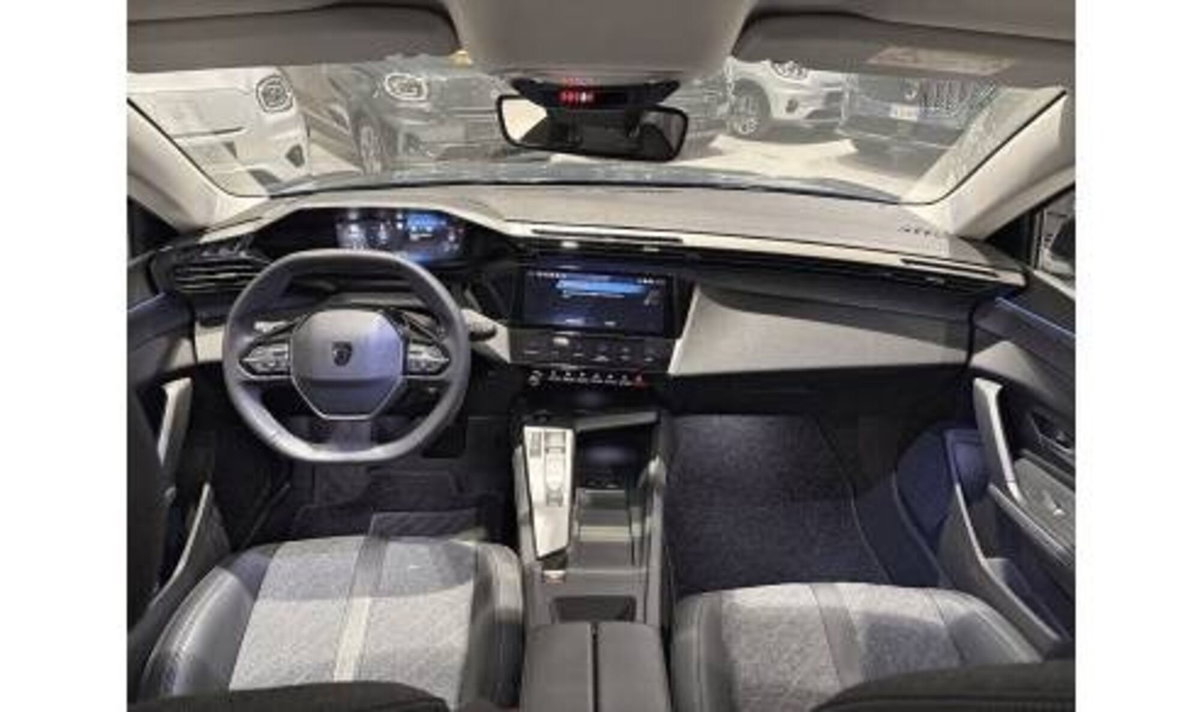 Peugeot 408 1.2 puretech Allure s&s 130cv eat8 (19)