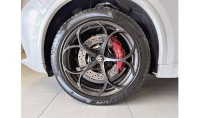 Alfa Romeo Stelvio Stelvio 2.9 Bi-Turbo V6 510 CV AT8 Quadrifoglio (7)