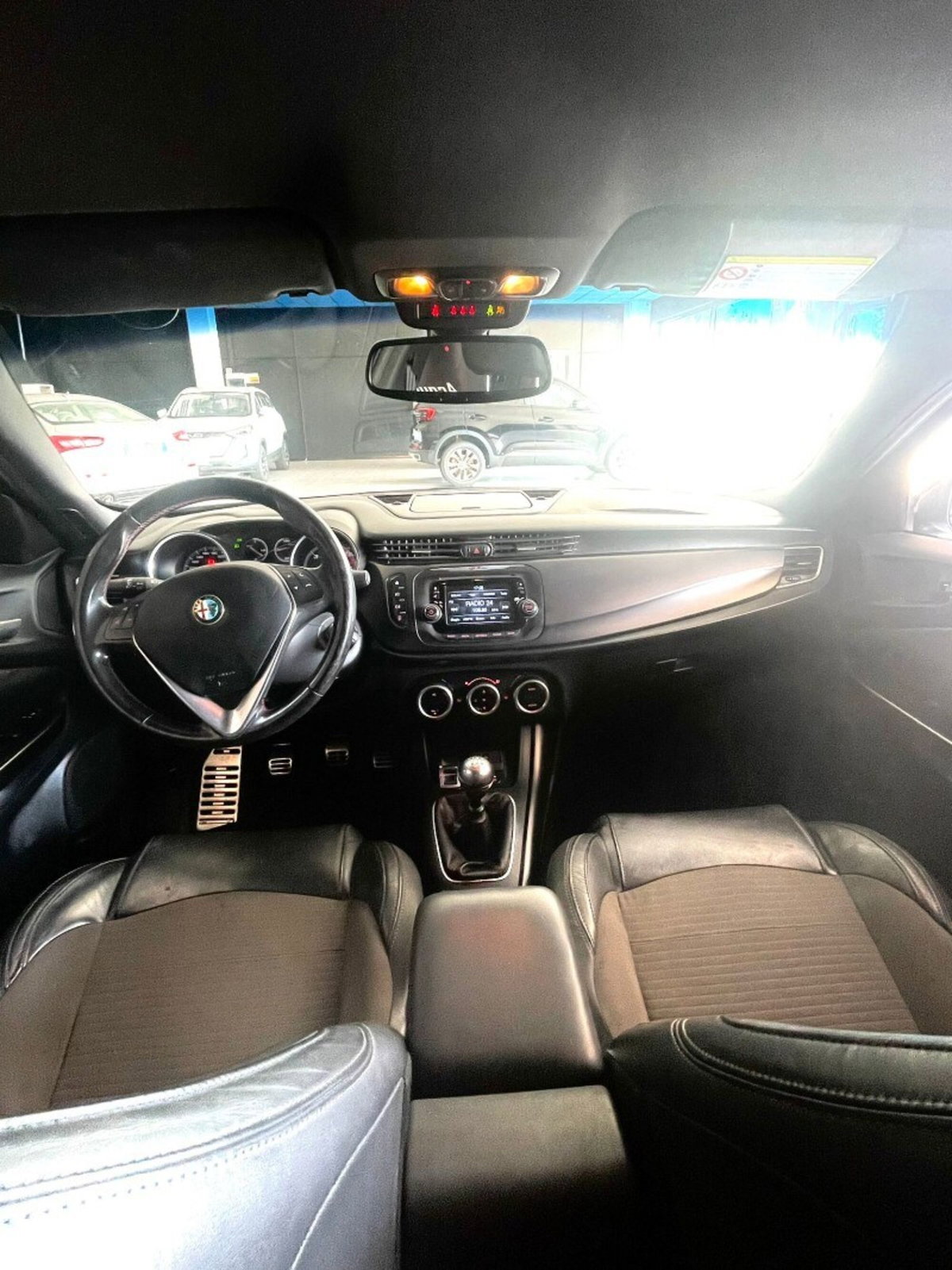 Alfa Romeo Giulietta 1.6 JTDm-2 Progression (5)