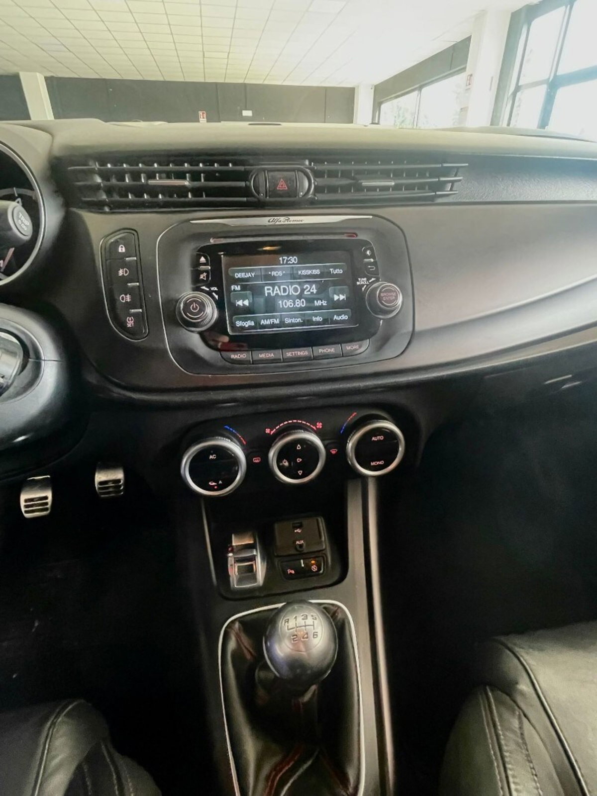 Alfa Romeo Giulietta 1.6 JTDm-2 Progression (8)