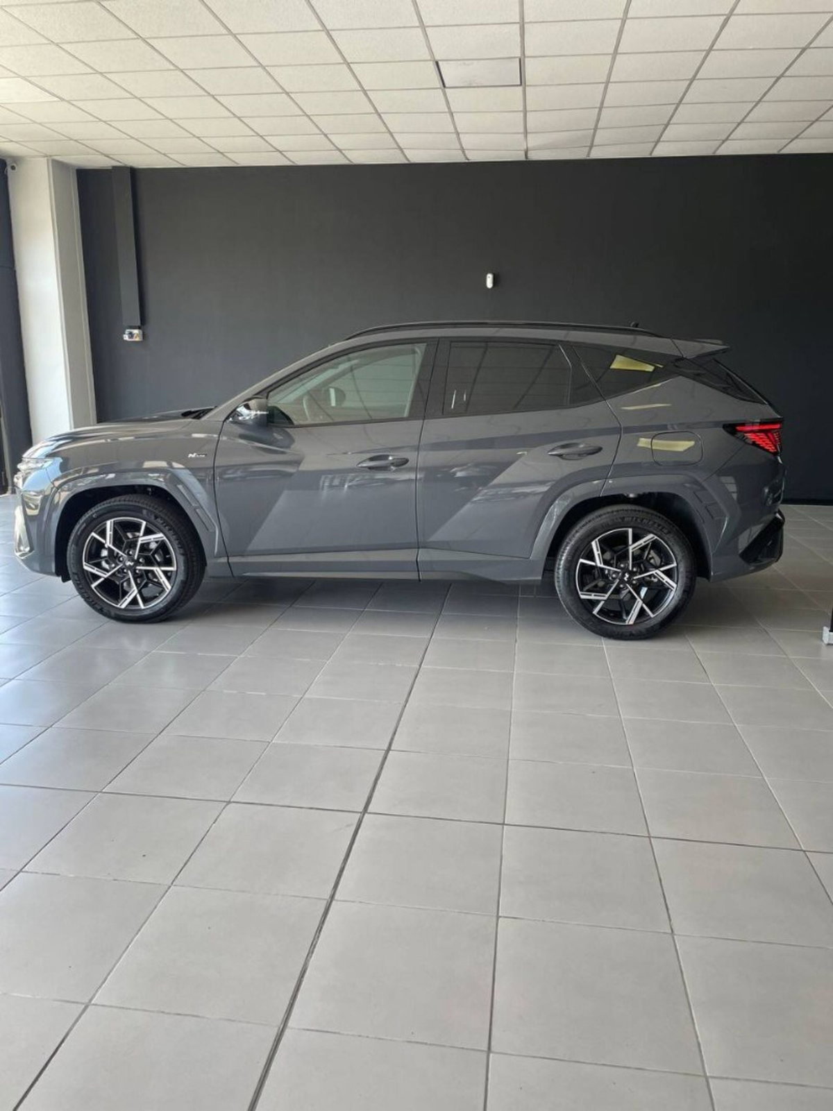 Hyundai Tucson 1.6 t-gdi 48V Xtech 2wd mt (13)