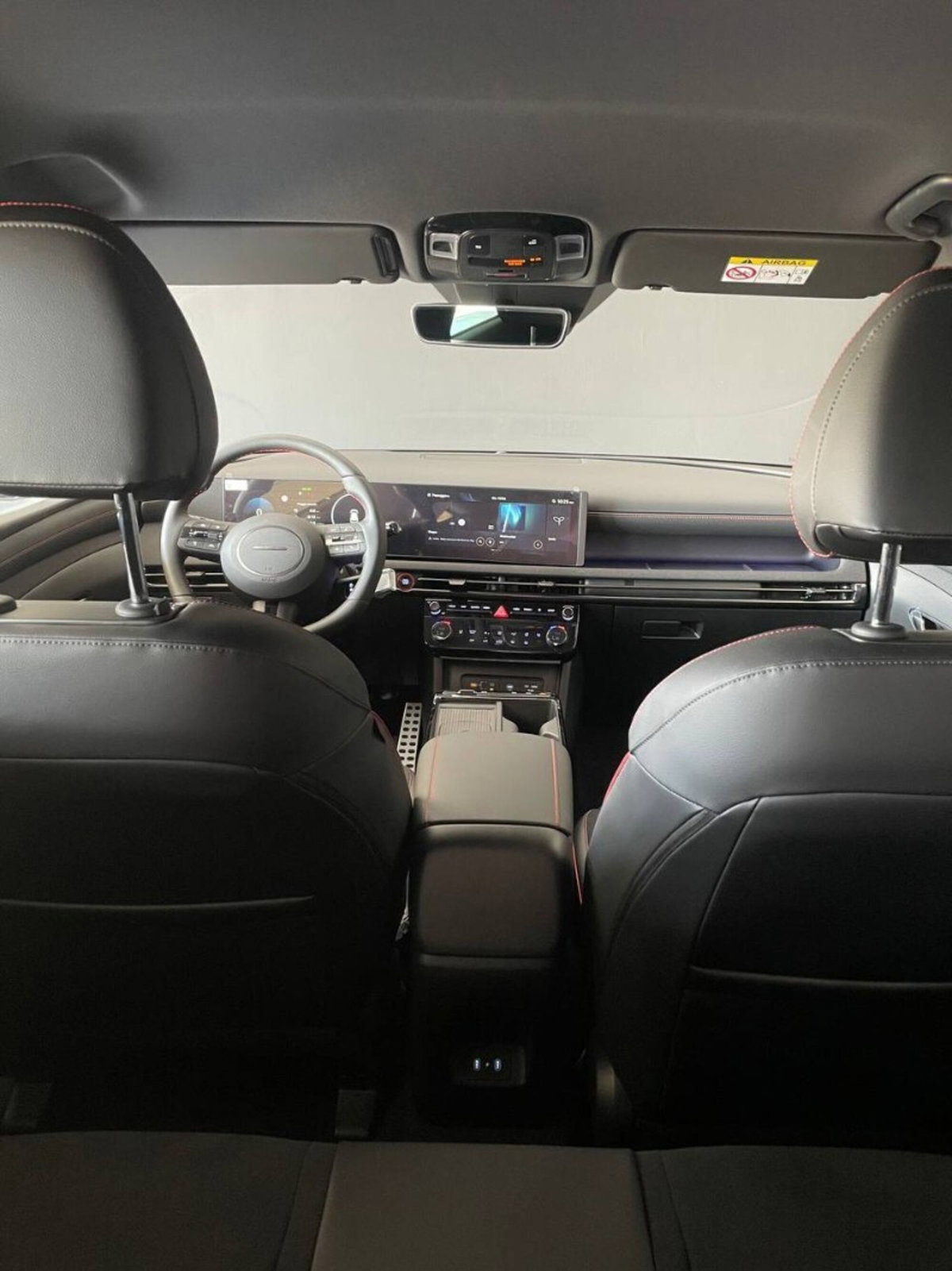 Hyundai Tucson 1.6 t-gdi 48V Xtech 2wd mt (9)
