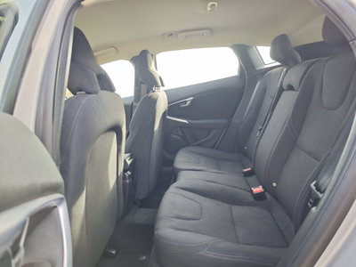 Volvo V40 D2 1.6 Momentum (11)