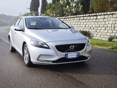 Volvo V40 D2 1.6 Momentum (3)