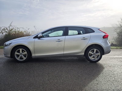 Volvo V40 D2 1.6 Momentum (4)