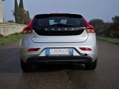 Volvo V40 D2 1.6 Momentum (6)