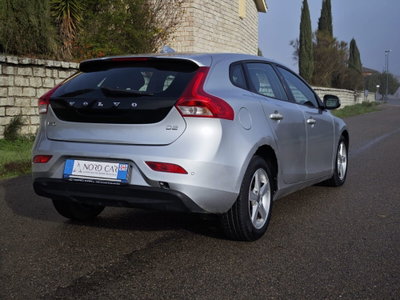 Volvo V40 D2 1.6 Momentum (7)