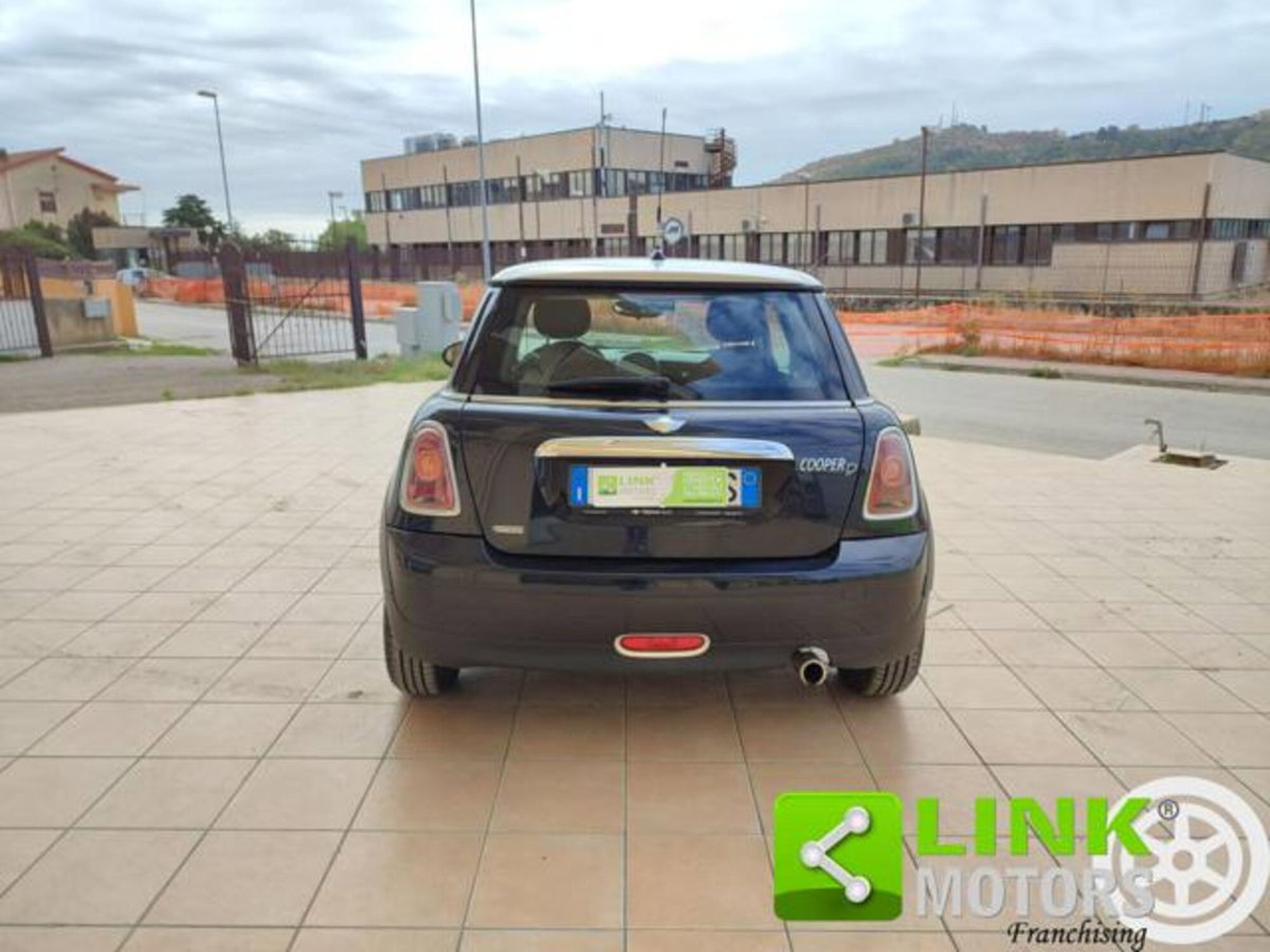 MINI Mini 1.6 16V Cooper D (6)