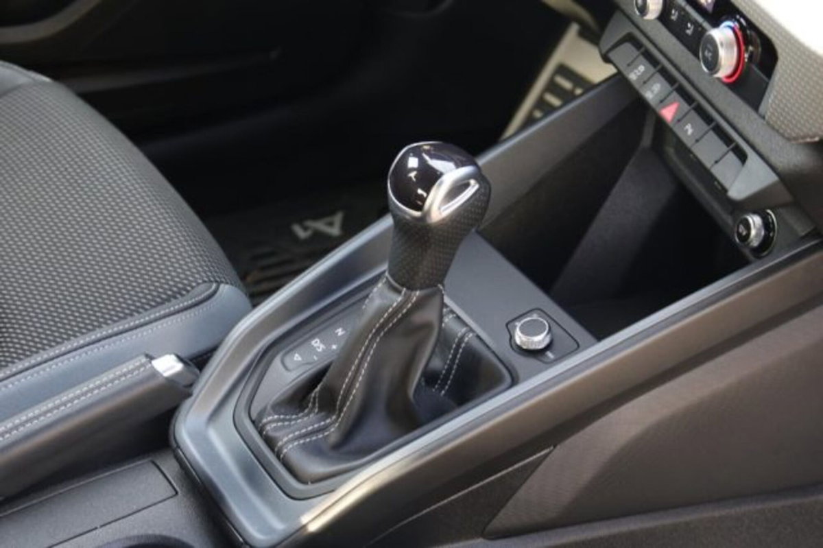 Audi A1 Sportback 35 TFSI S tronic Identity Black (8)