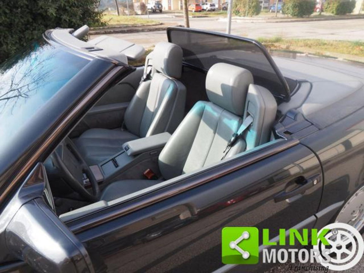 Mercedes-Benz 300 Cabrio 300 SL-24 cat (18)