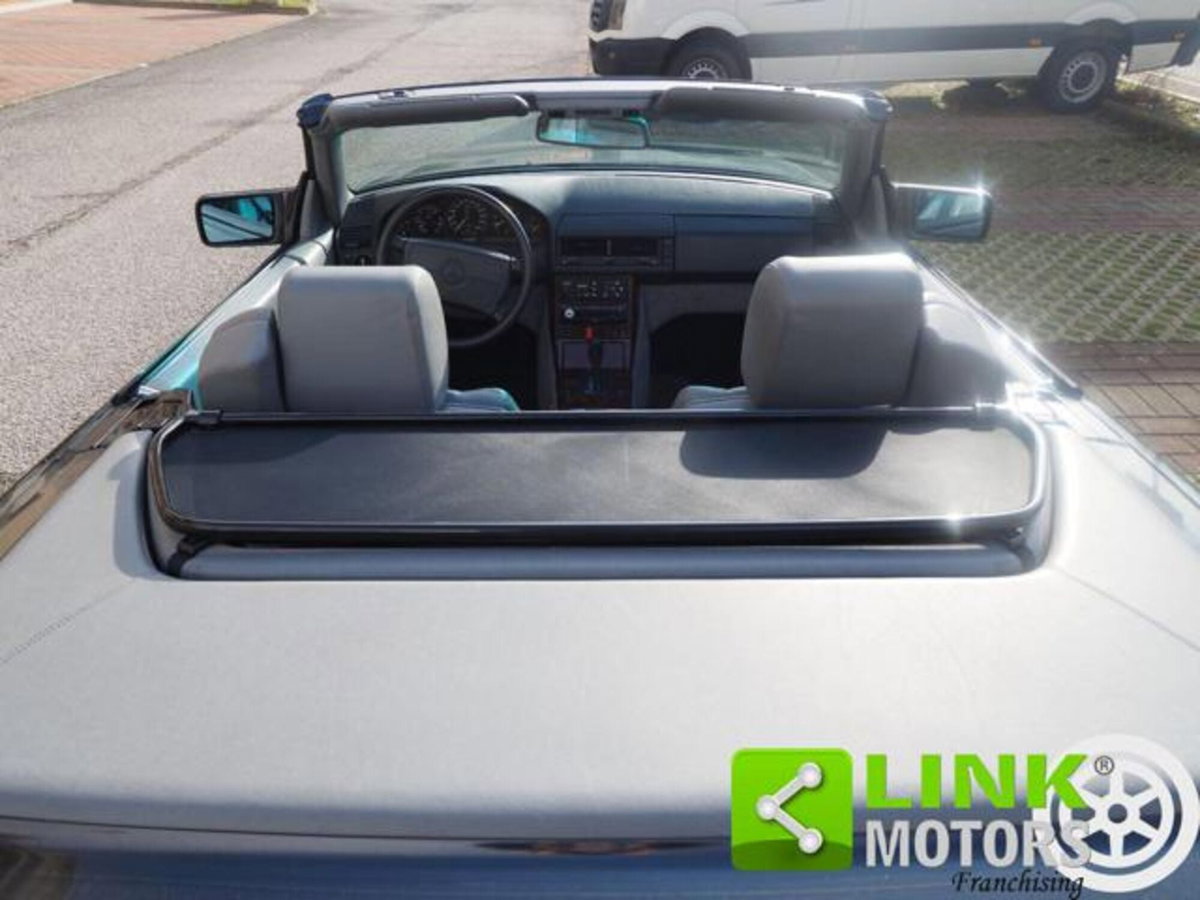 Mercedes-Benz 300 Cabrio 300 SL-24 cat (19)
