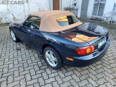 Mazda MX-5 1.6i 16V cat (5)