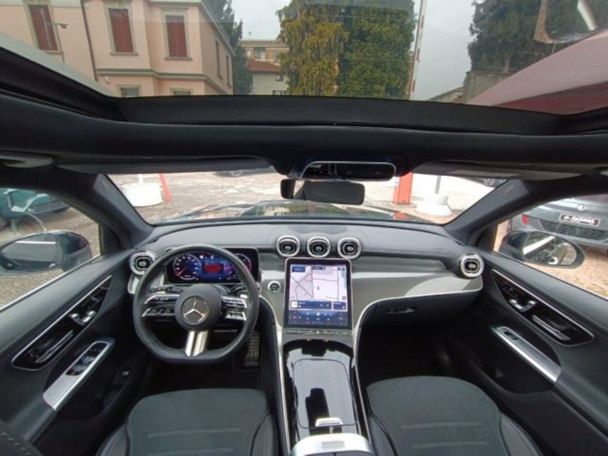 Mercedes-Benz GLC 220 d 4Matic Mild Hybrid AMG Premium Plus (11)