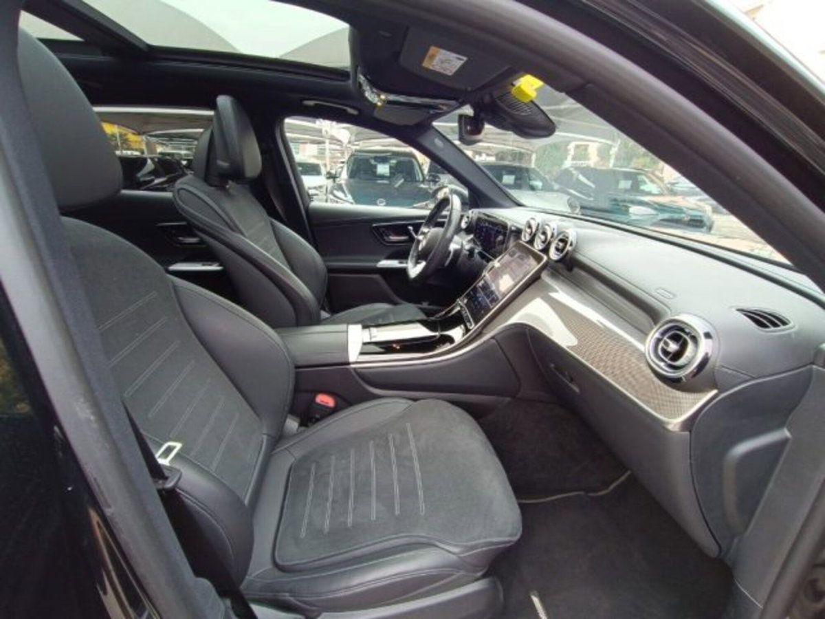 Mercedes-Benz GLC 220 d 4Matic Mild Hybrid AMG Premium Plus (12)