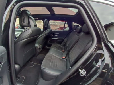 Mercedes-Benz GLC 220 d 4Matic Mild Hybrid AMG Premium Plus (13)