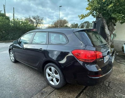 Opel Astra Station Wagon 1.7 CDTI 110CV Sports Cosmo (2)