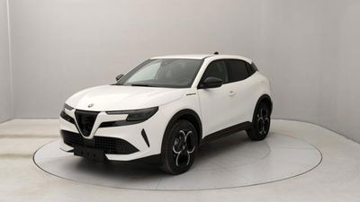 Alfa Romeo Junior 1.2 ibrida Speciale 145cv edct6 nuova